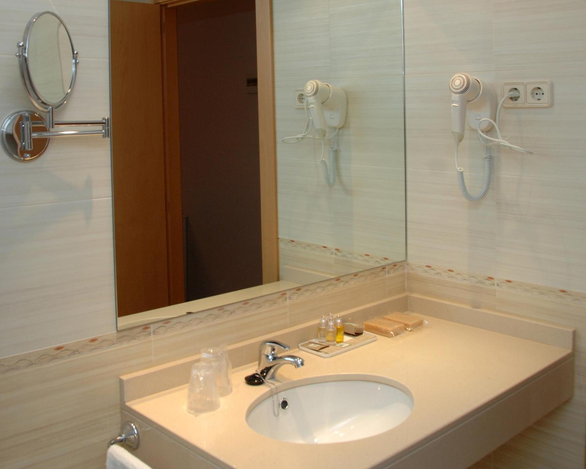 Hotel Hc Sigueenza 외부 사진